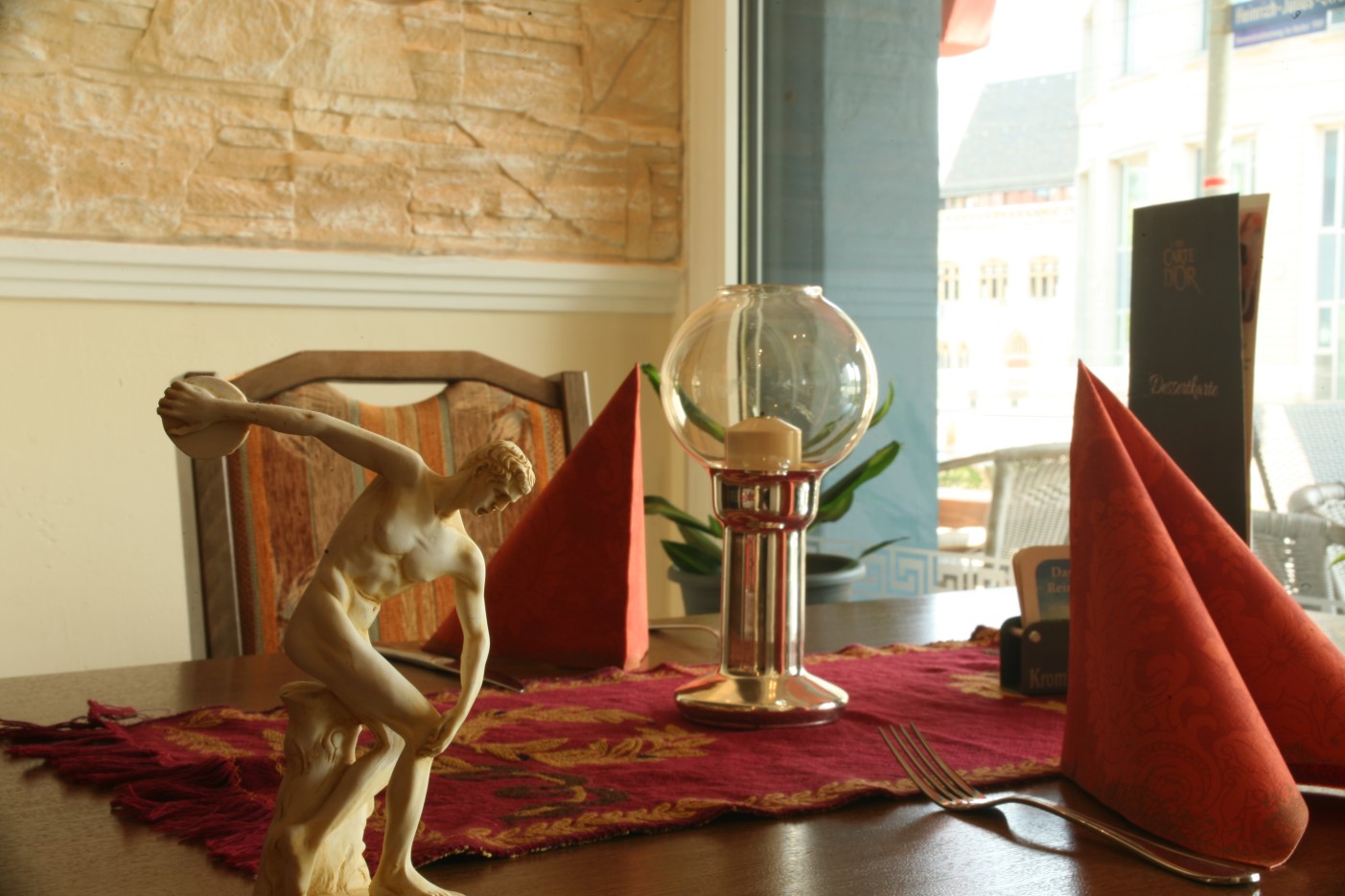 003-Griechisches-Restaurant-Saloniki-Halberstadt-Gyros-Souflaki-Feta-Wein-schmeckt